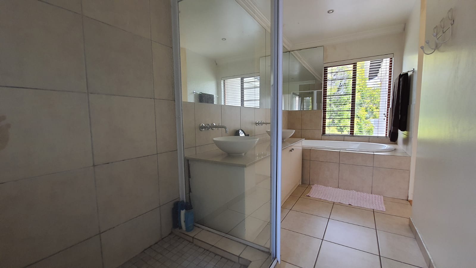 3 Bedroom Townhouse For Sale in Sandringham RE/MAX™ of Southern Africa