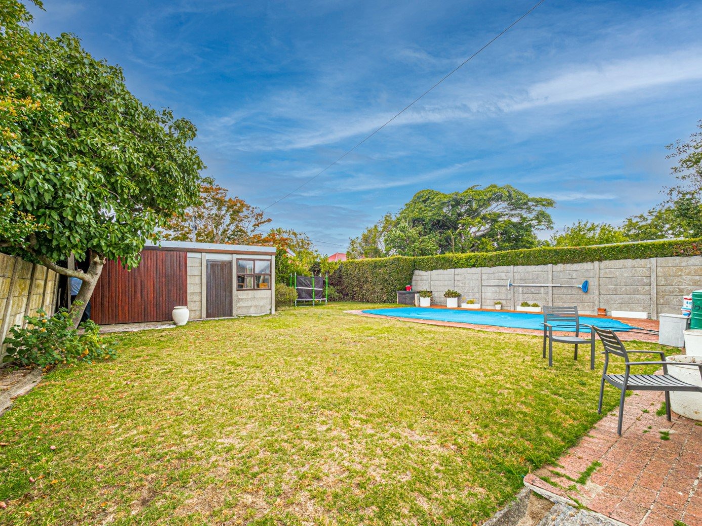 3 Bedroom House For Sale in Claremont RE/MAX™ of Southern Africa