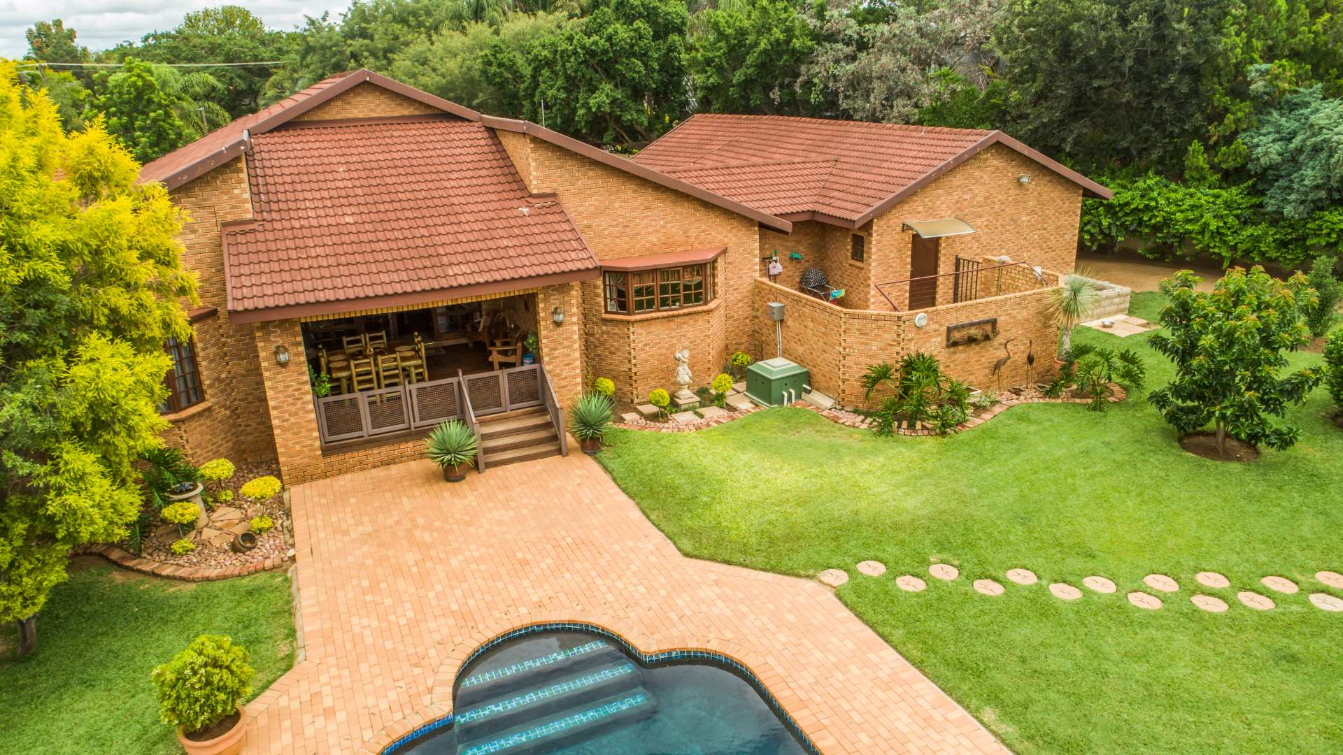 3 Bedroom House For Sale in Modimolle RE/MAX™ of Southern Africa