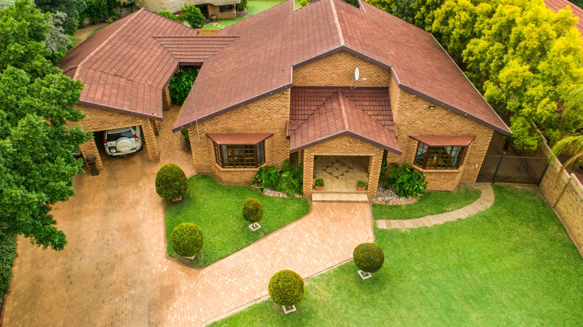 3 Bedroom House For Sale in Modimolle RE/MAX™ of Southern Africa