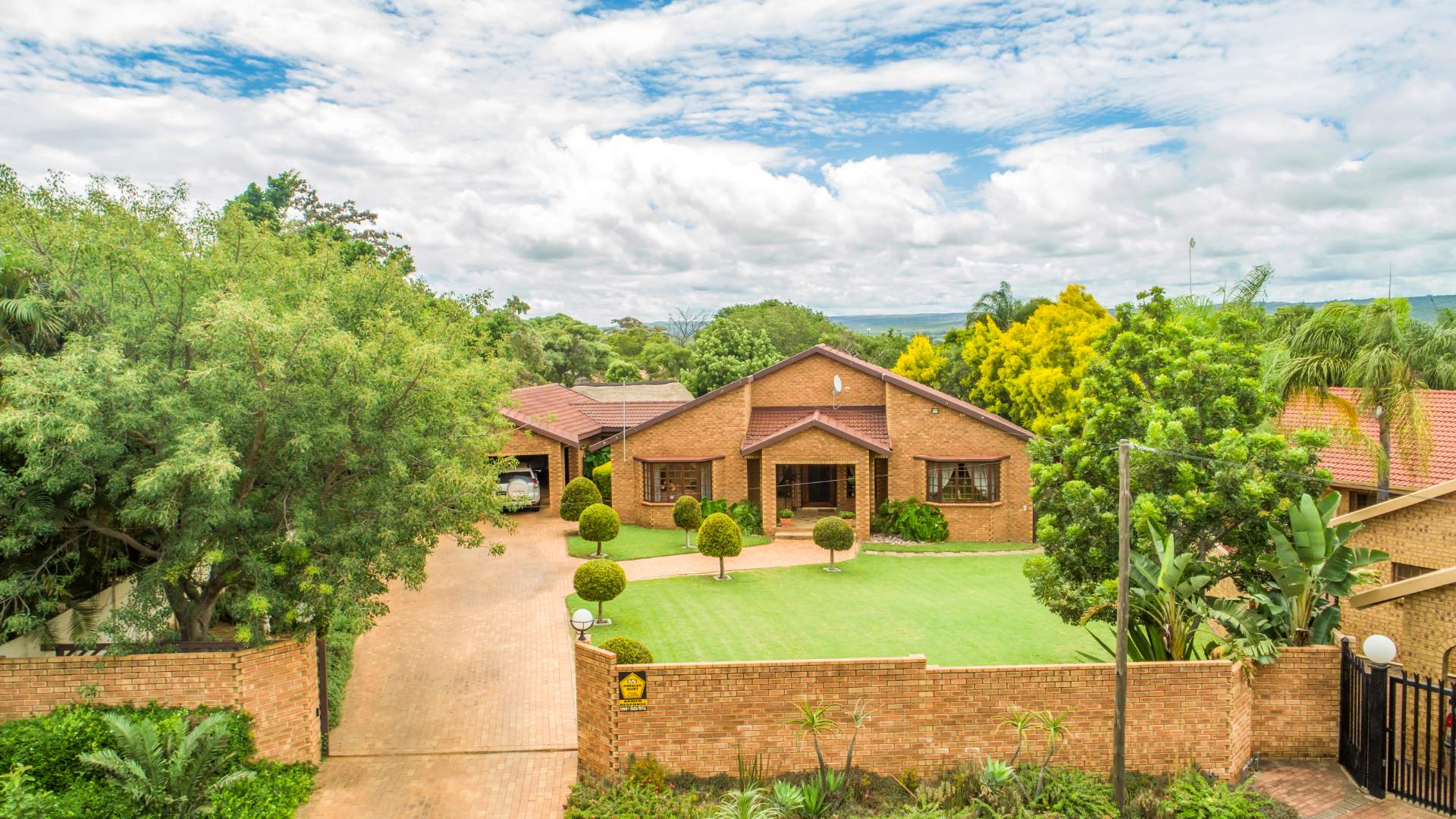 3 Bedroom House For Sale in Modimolle RE/MAX™ of Southern Africa