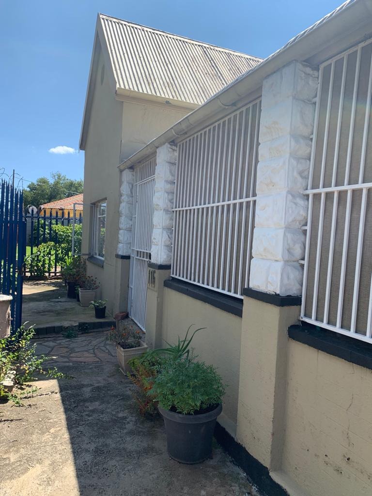 4 Bedroom House For Sale in Benoni Central RE/MAX™ of Southern Africa