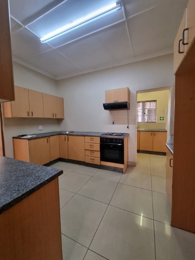 Commercial Property in New Redruth For Sale RE/MAX™ of Southern Africa