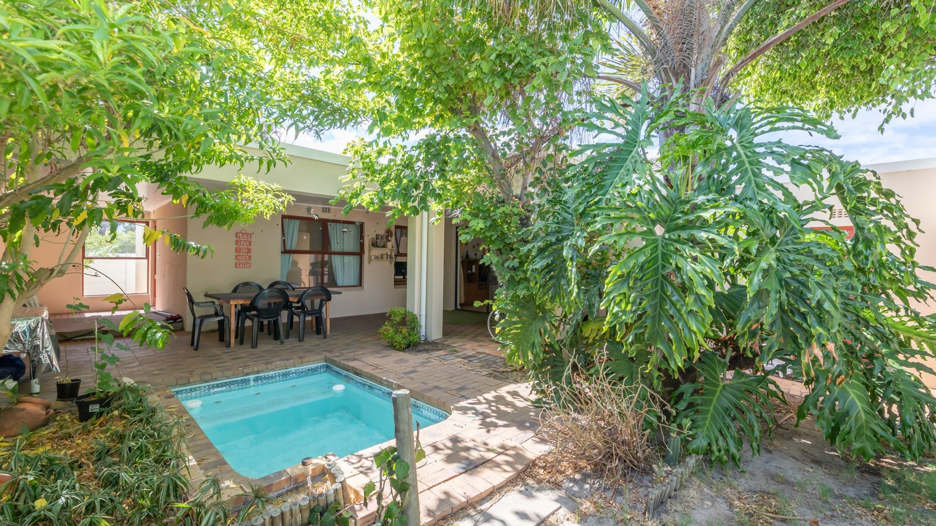 Property for sale in Edgemead RE/MAX™ of Southern Africa