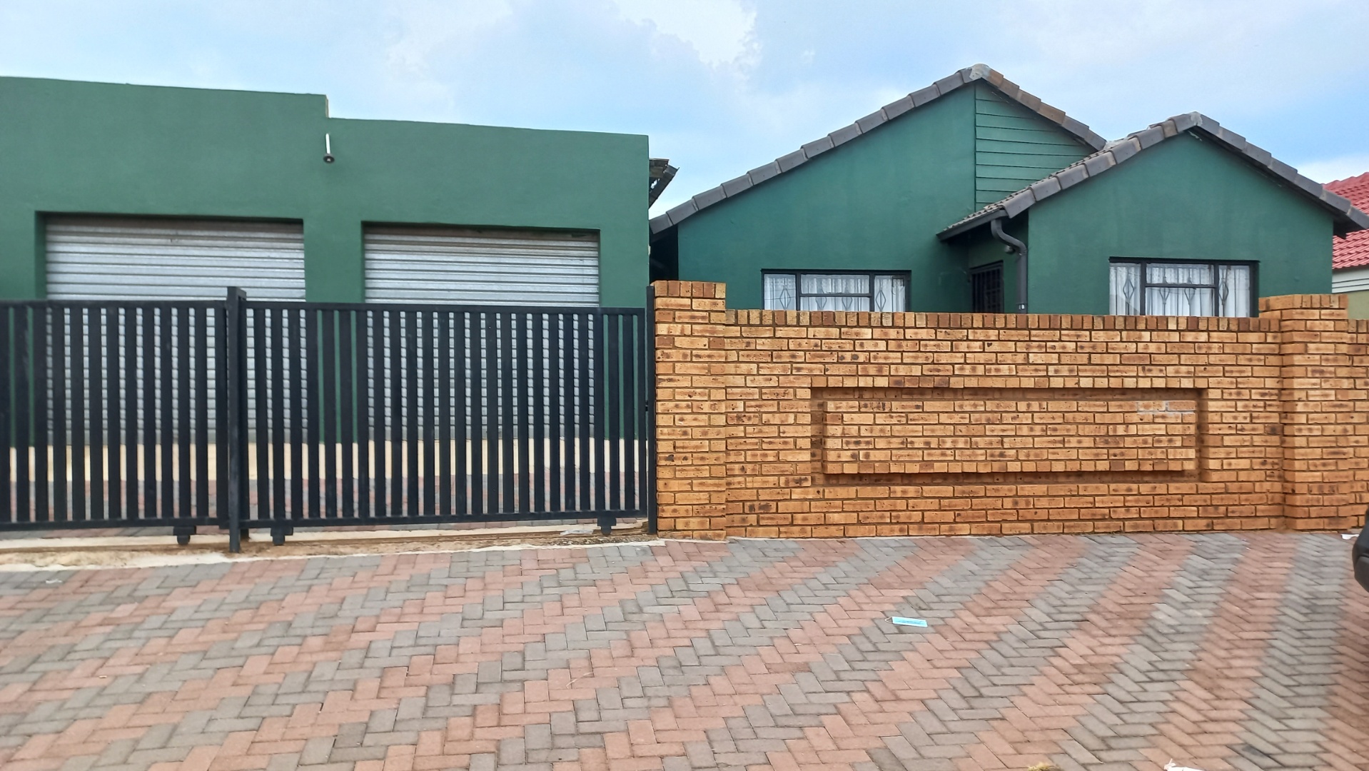 Property for sale in Dobsonville Ext 3 RE/MAX™ of Southern Africa