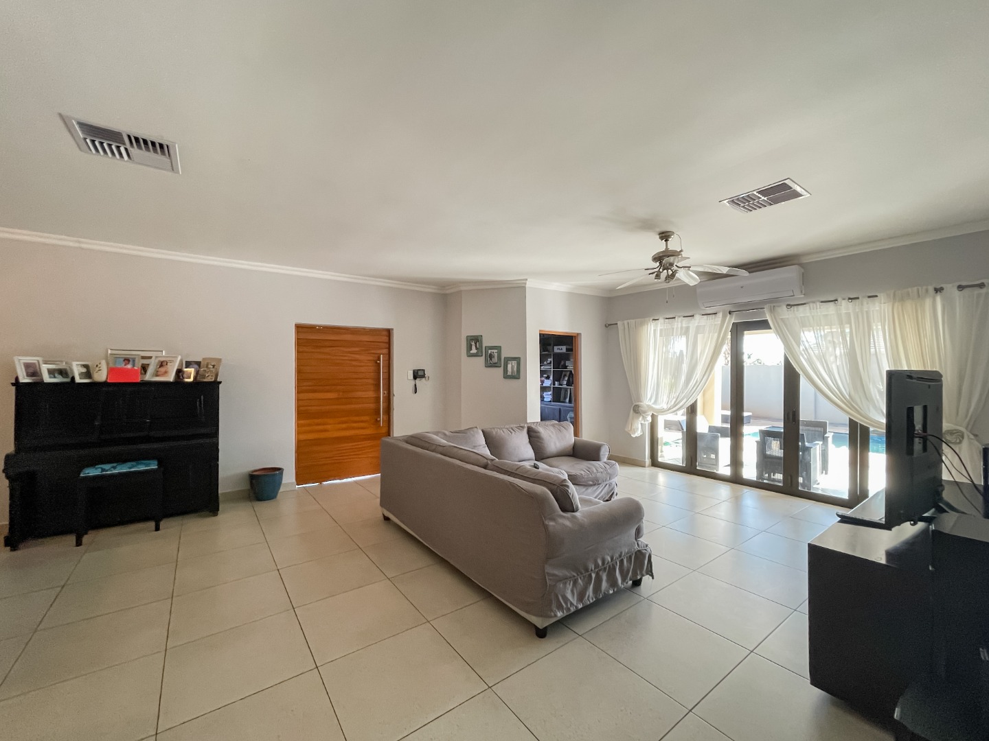 3 Bedroom House For Sale in Hillcrest RE/MAX™ of Southern Africa