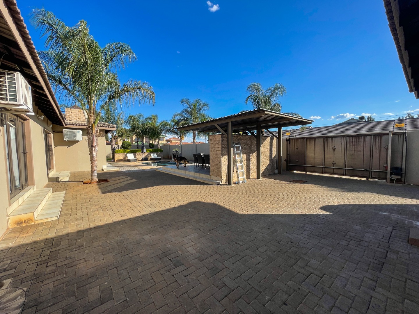 3 Bedroom House For Sale in Hillcrest RE/MAX™ of Southern Africa