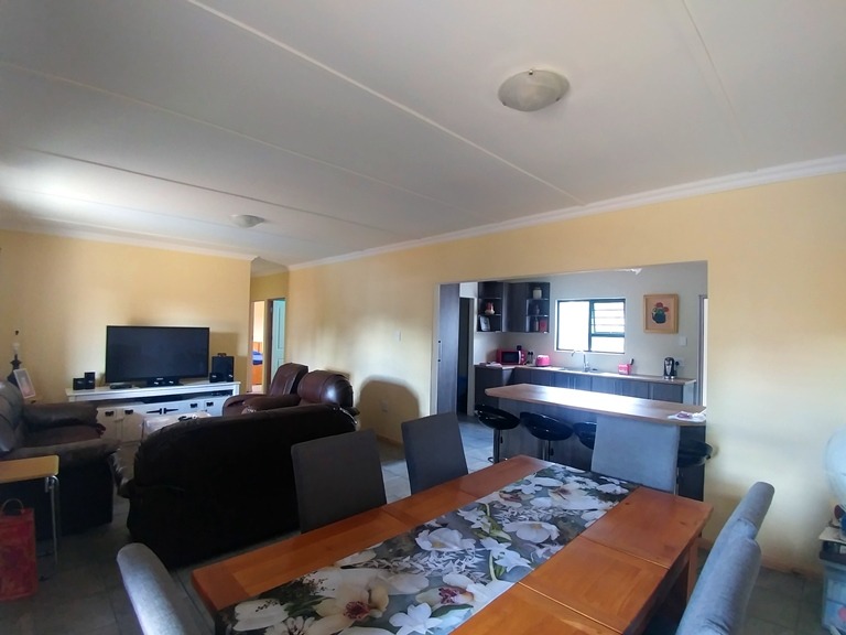 Property and houses for sale in Moorreesburg, Western Cape RE/MAX™