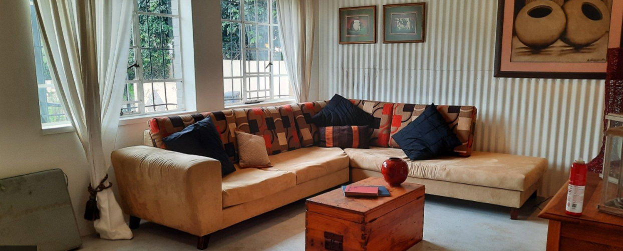 4 Bedroom House For Sale in De Wetshof RE/MAX™ of Southern Africa