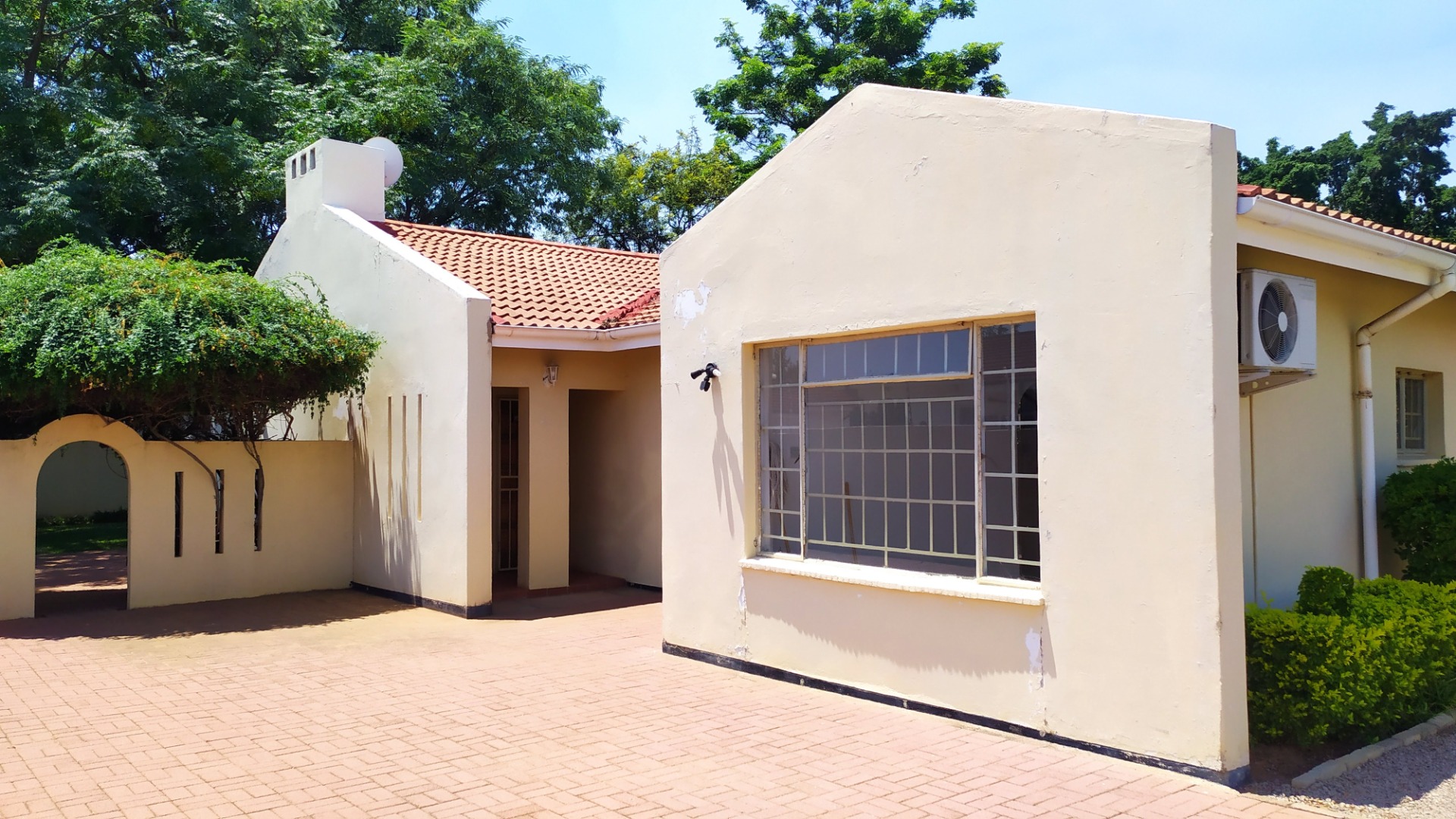 3 Bedroom House To Rent in Gaborone West Phase 2 RE/MAX™ of Southern Africa