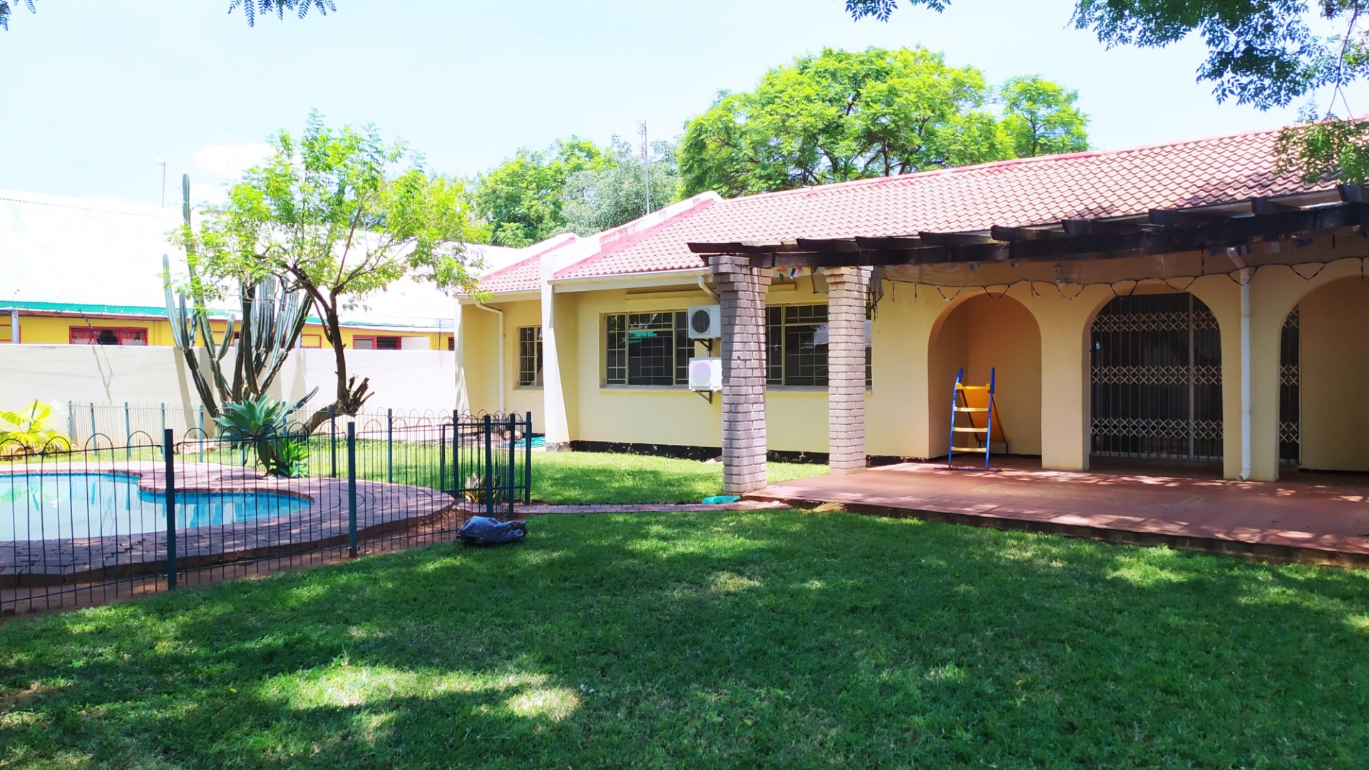 3 Bedroom House To Rent in Gaborone West Phase 2 RE/MAX™ of Southern Africa