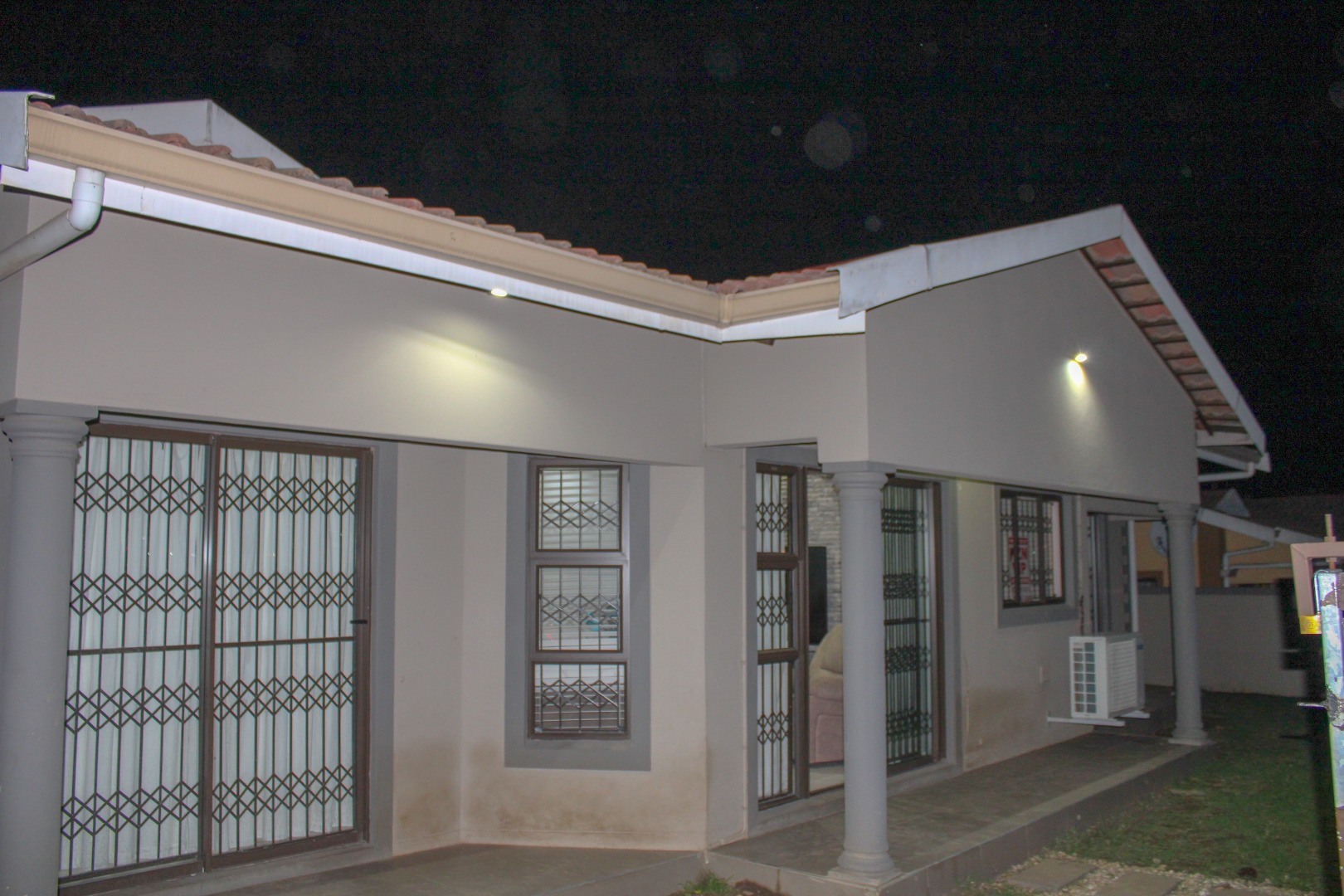 3 Bedroom Townhouse For Sale in Rydalvale RE/MAX™ of Southern Africa