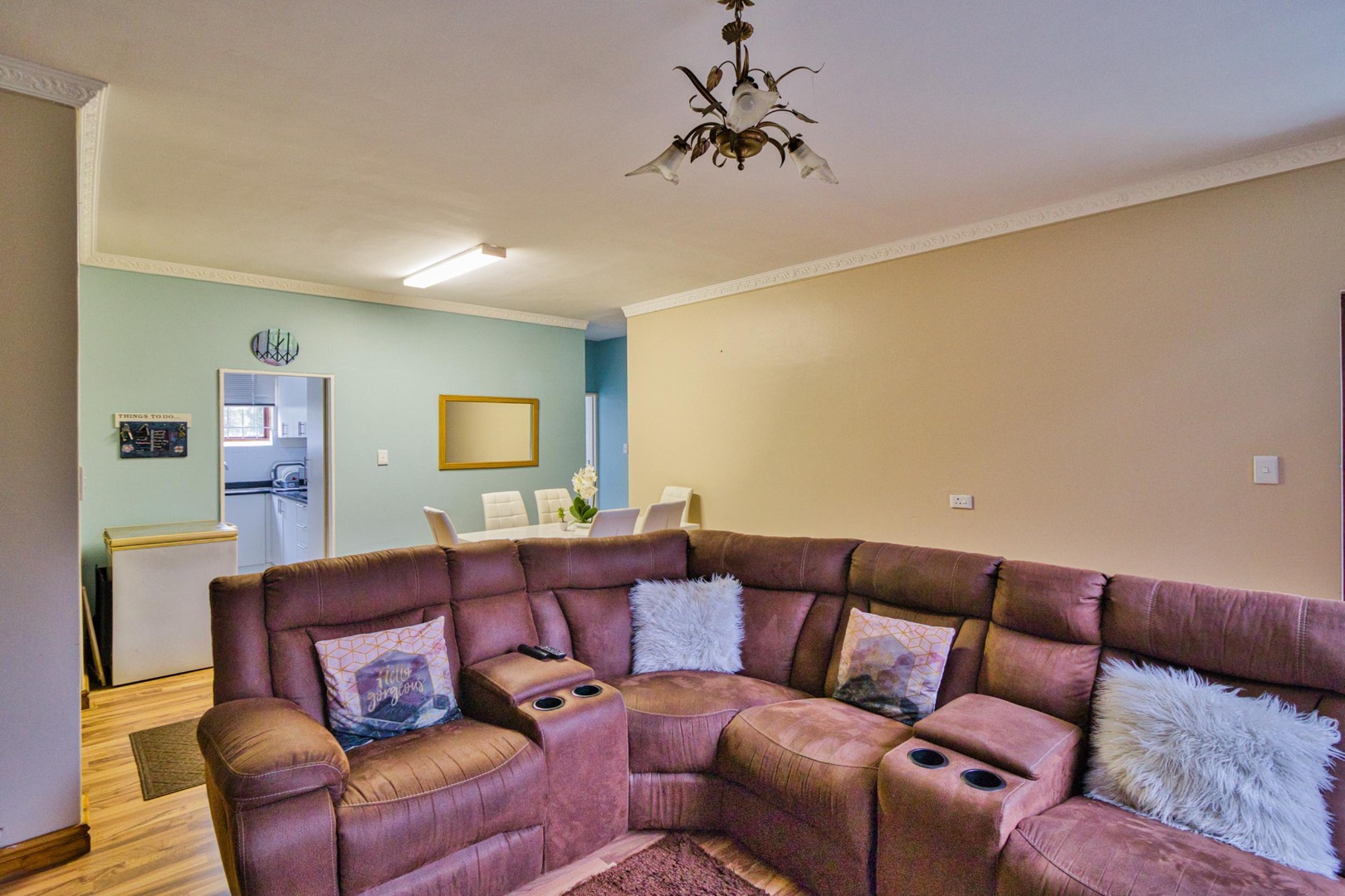 2 Bedroom Apartment / Flat For Sale in Central RE/MAX™ of