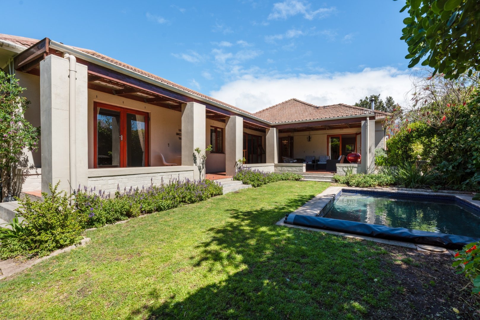 4 Bedroom House To Rent in Rondebosch RE/MAX™ of Southern Africa