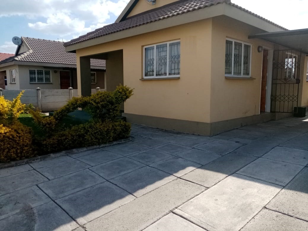 3 Bedroom House For Sale in Freedom Park RE/MAX™ of Southern Africa