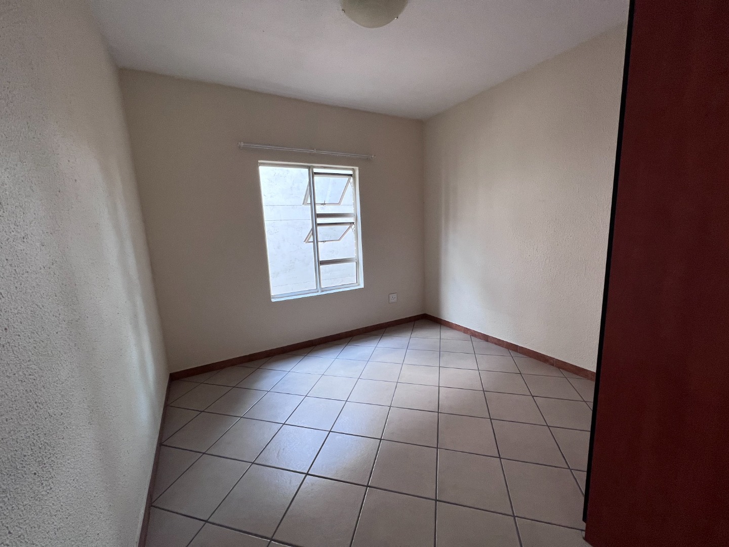 2 Bedroom Apartment / Flat For Sale in Hatfield RE/MAX™ of Southern