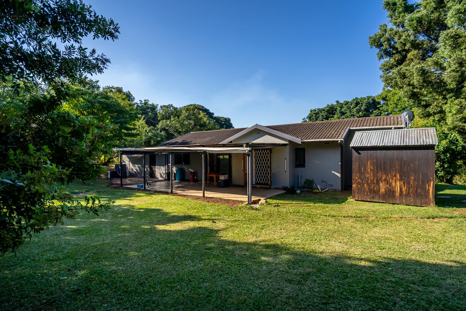 3 Bedroom House For Sale in Waterfall RE/MAX™ of Southern Africa