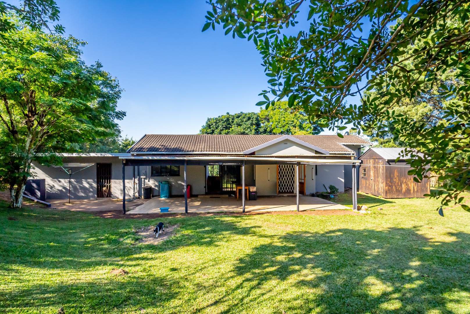 3 Bedroom House For Sale in Waterfall RE/MAX™ of Southern Africa