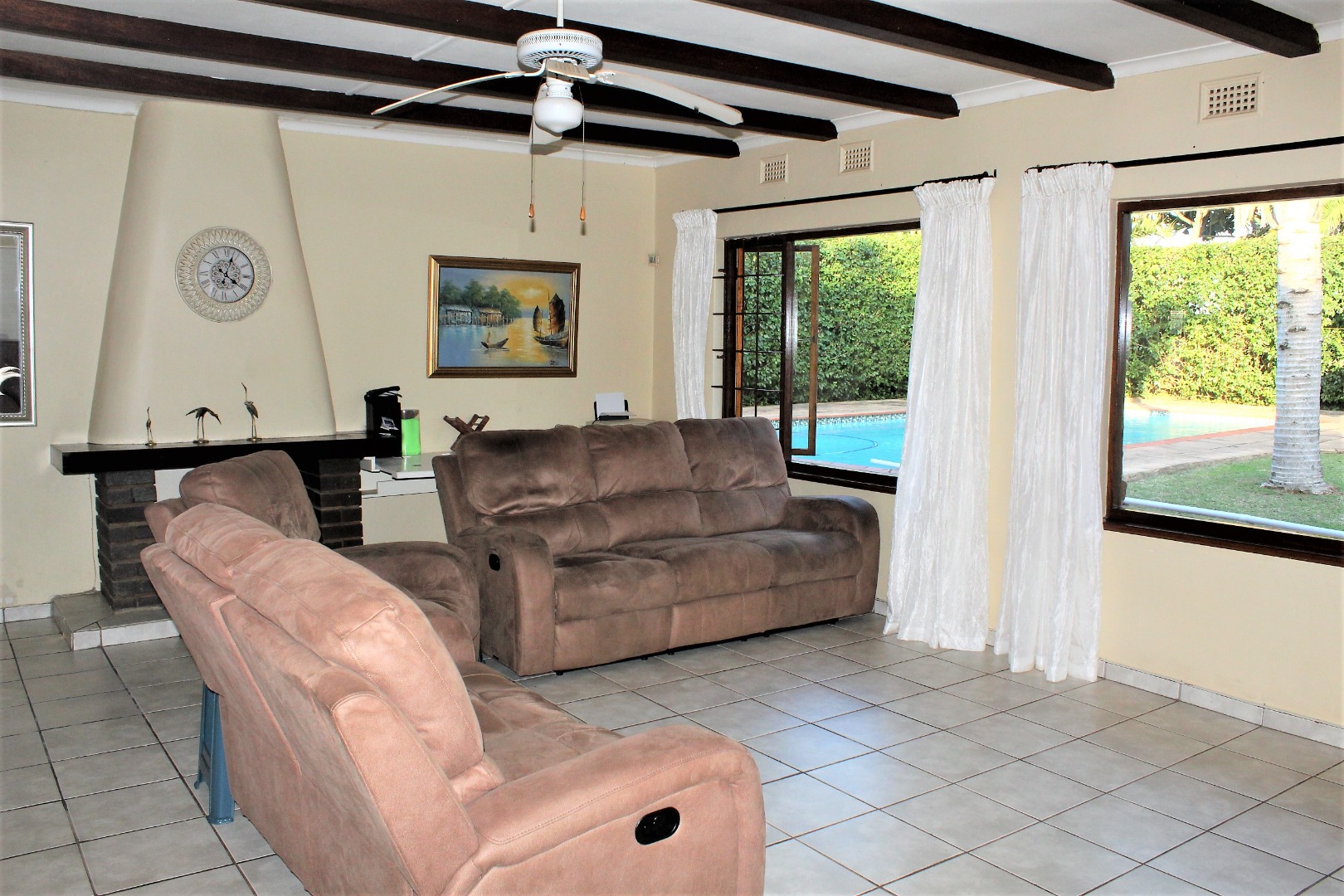 3 Bedroom House For Sale in Glenmore RE/MAX™ of Southern Africa