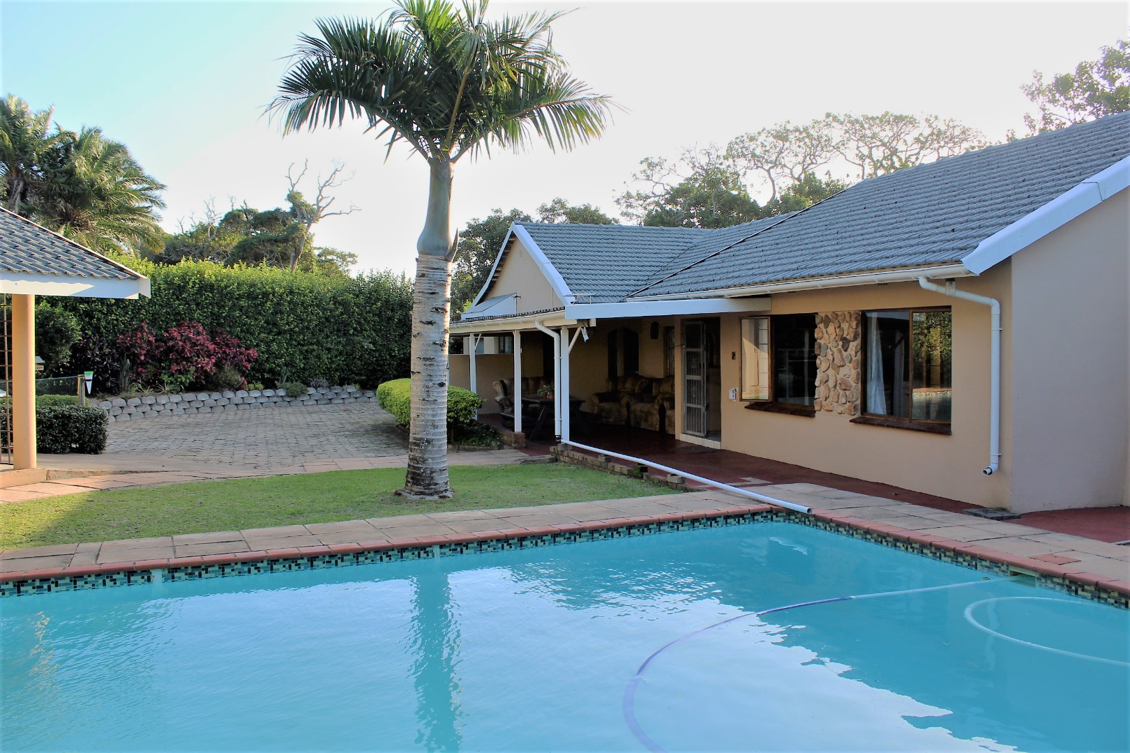 3 Bedroom House For Sale in Glenmore RE/MAX™ of Southern Africa