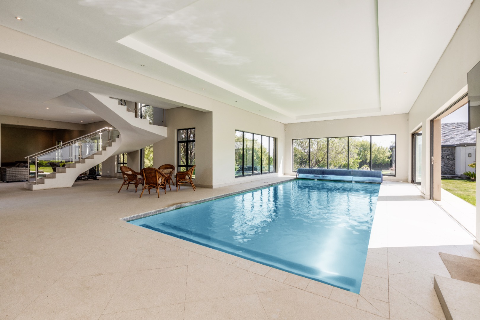 11 Bedroom House For Sale in Waterfall Equestrian Estate RE/MAX™ of