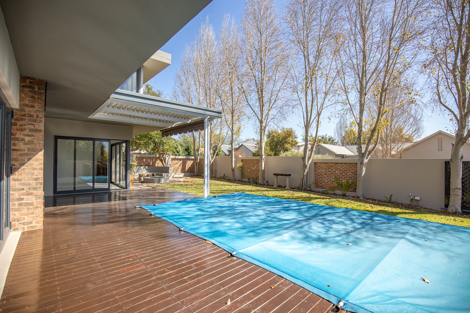 5 Bedroom House To Rent in Newmark Estate RE/MAX™ of Southern Africa