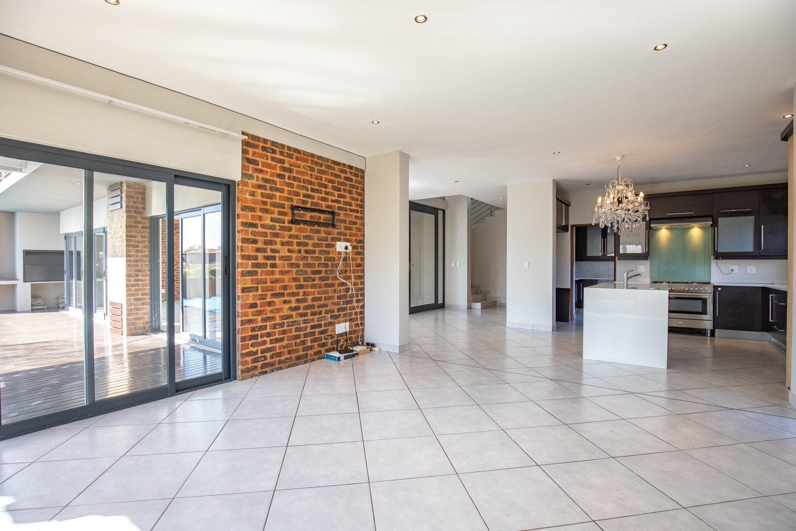 5 Bedroom House To Rent in Newmark Estate RE/MAX™ of Southern Africa