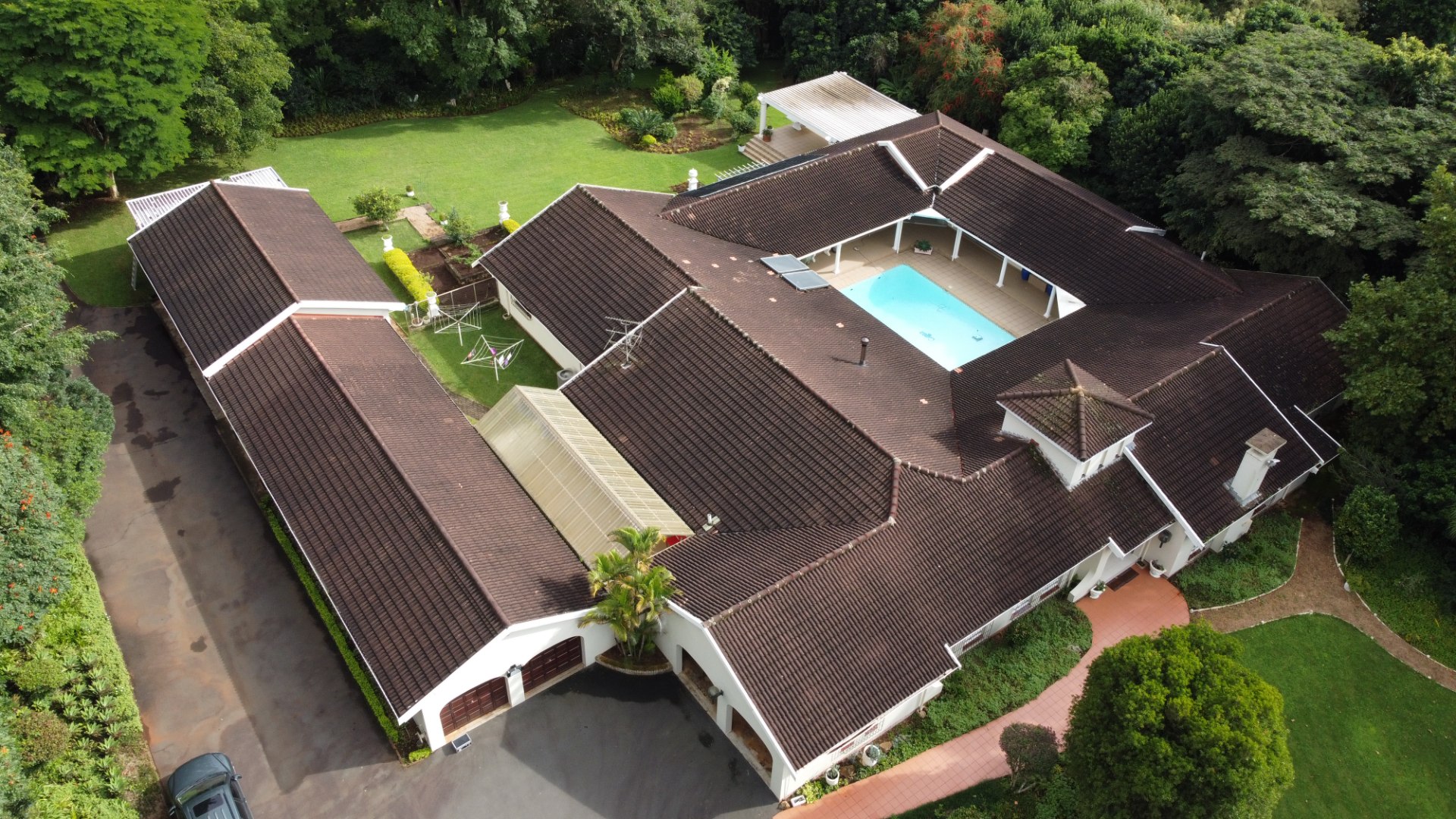 5 Bedroom House For Sale in Everton RE/MAX™ of Southern Africa