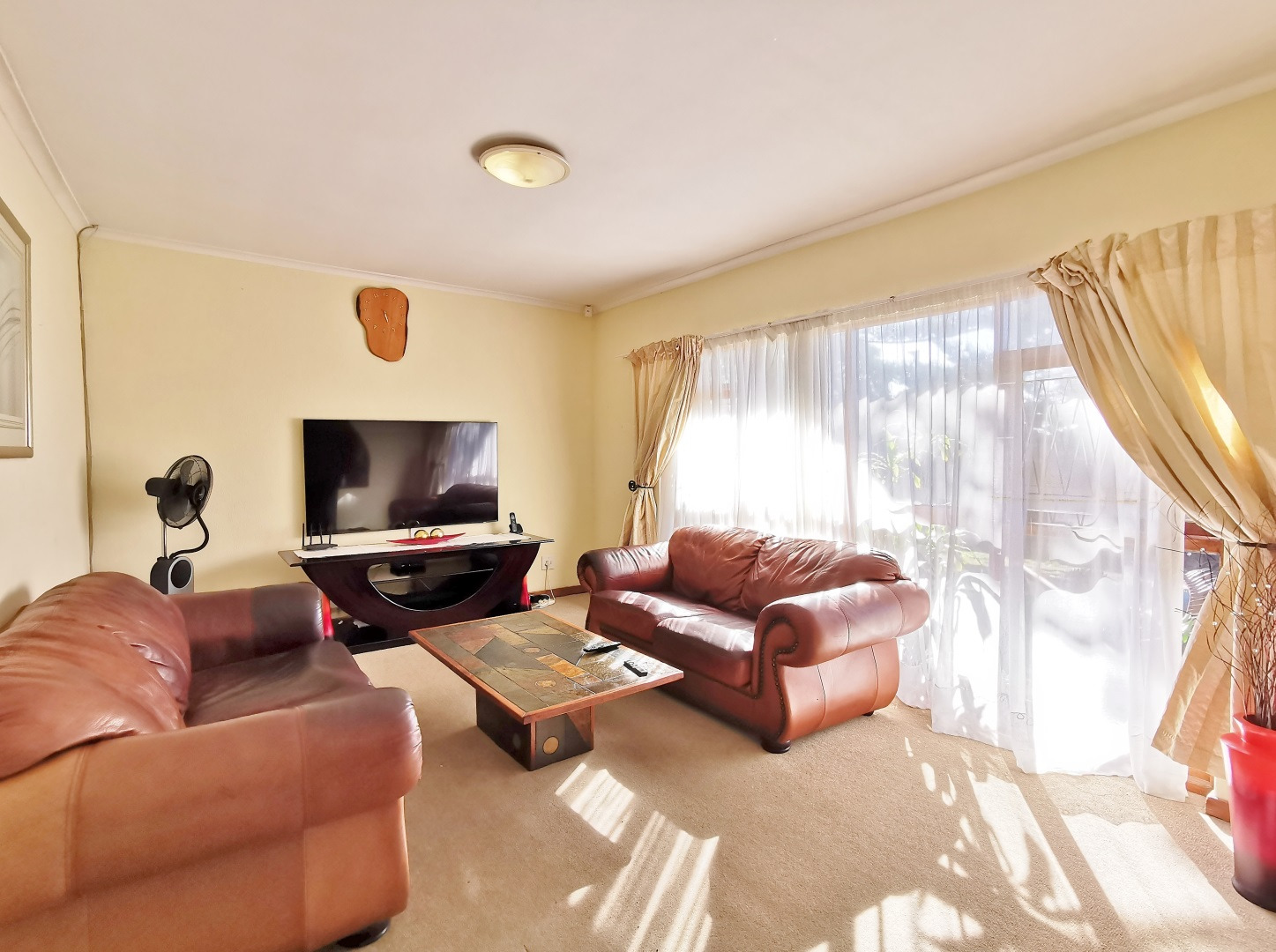 3 Bedroom House For Sale in Bluewater Bay RE/MAX™ of Southern Africa