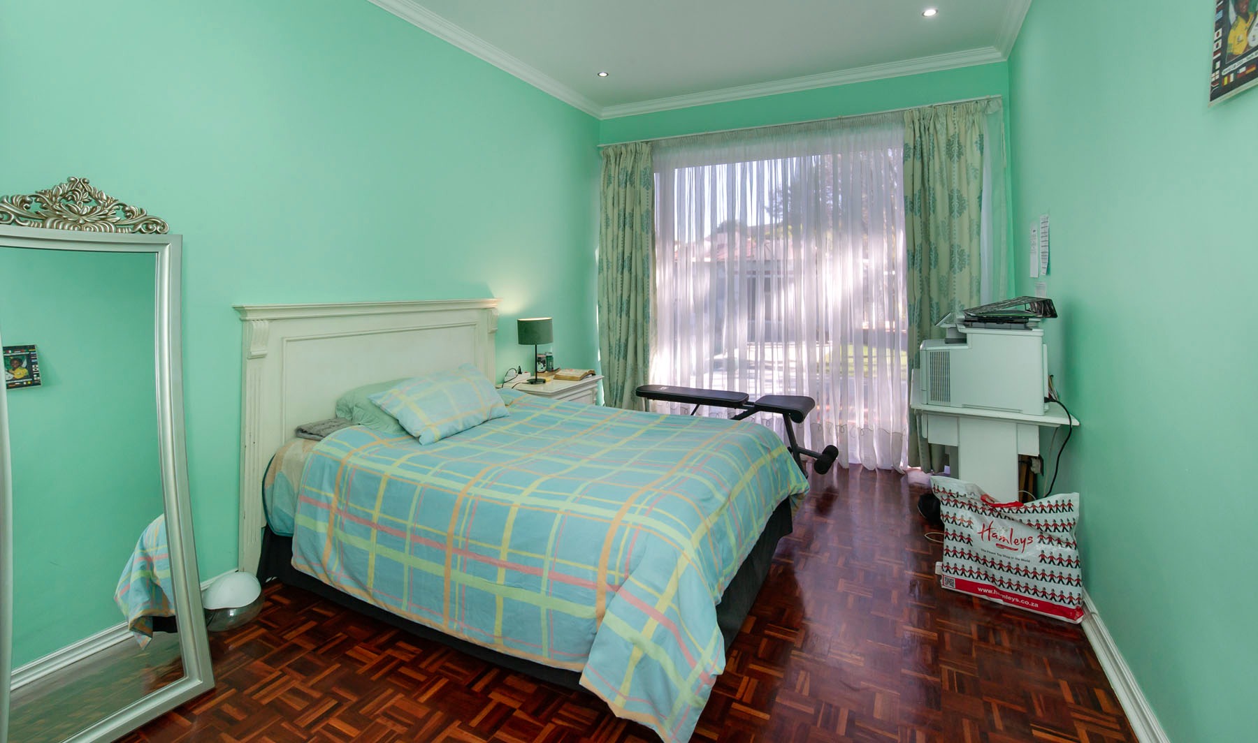 3 Bedroom House For Sale in De Wetshof RE/MAX™ of Southern Africa