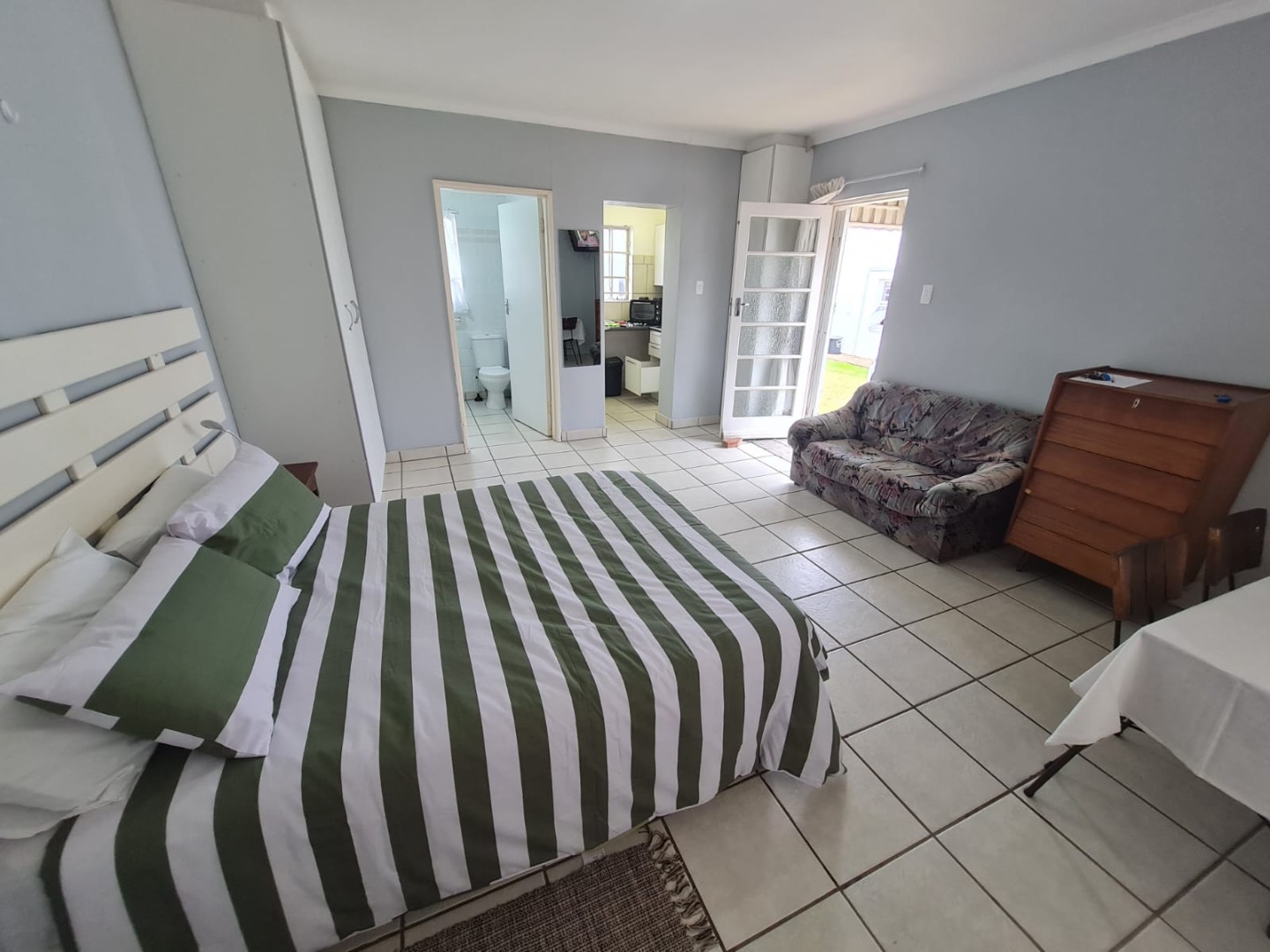 1 Bedroom Apartment / Flat To Rent in Bluewater Bay RE/MAX™ of