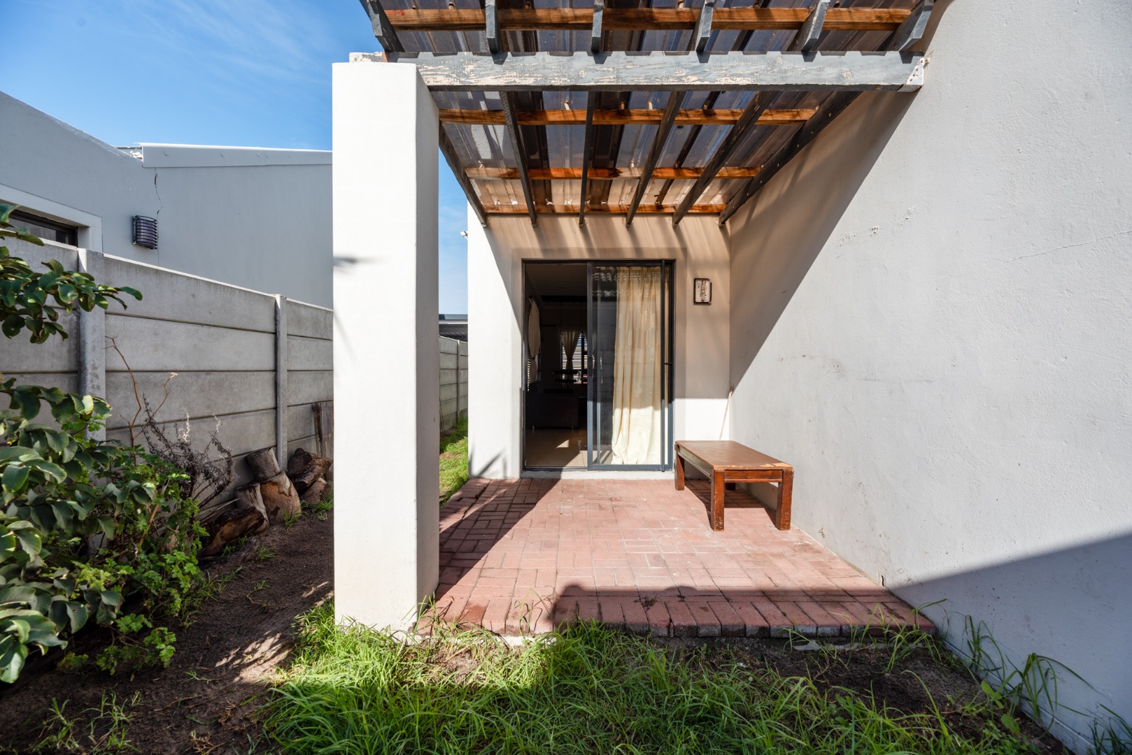 3 Bedroom House For Sale in Muizenberg RE/MAX™ of Southern Africa