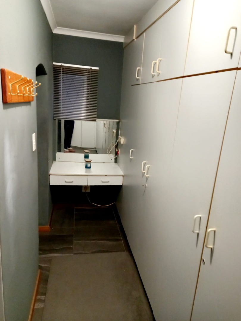 3 Bedroom House For Sale in Brymore RE/MAX™ of Southern Africa