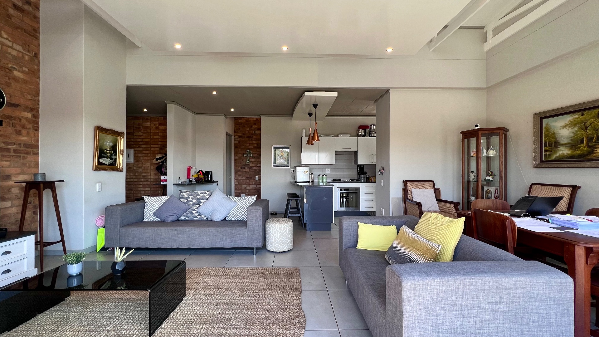 3 Bedroom Apartment / Flat To Rent in Hazelwood RE/MAX™ of Southern