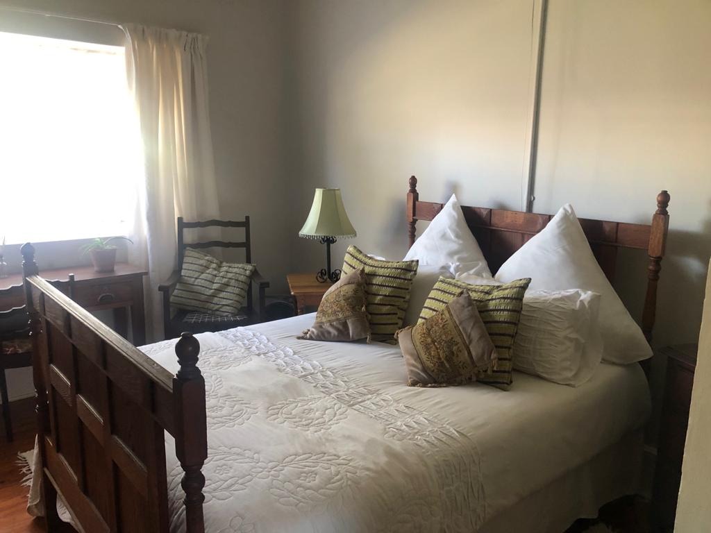 5 Bedroom House For Sale in Cathcart RE/MAX™ of Southern Africa