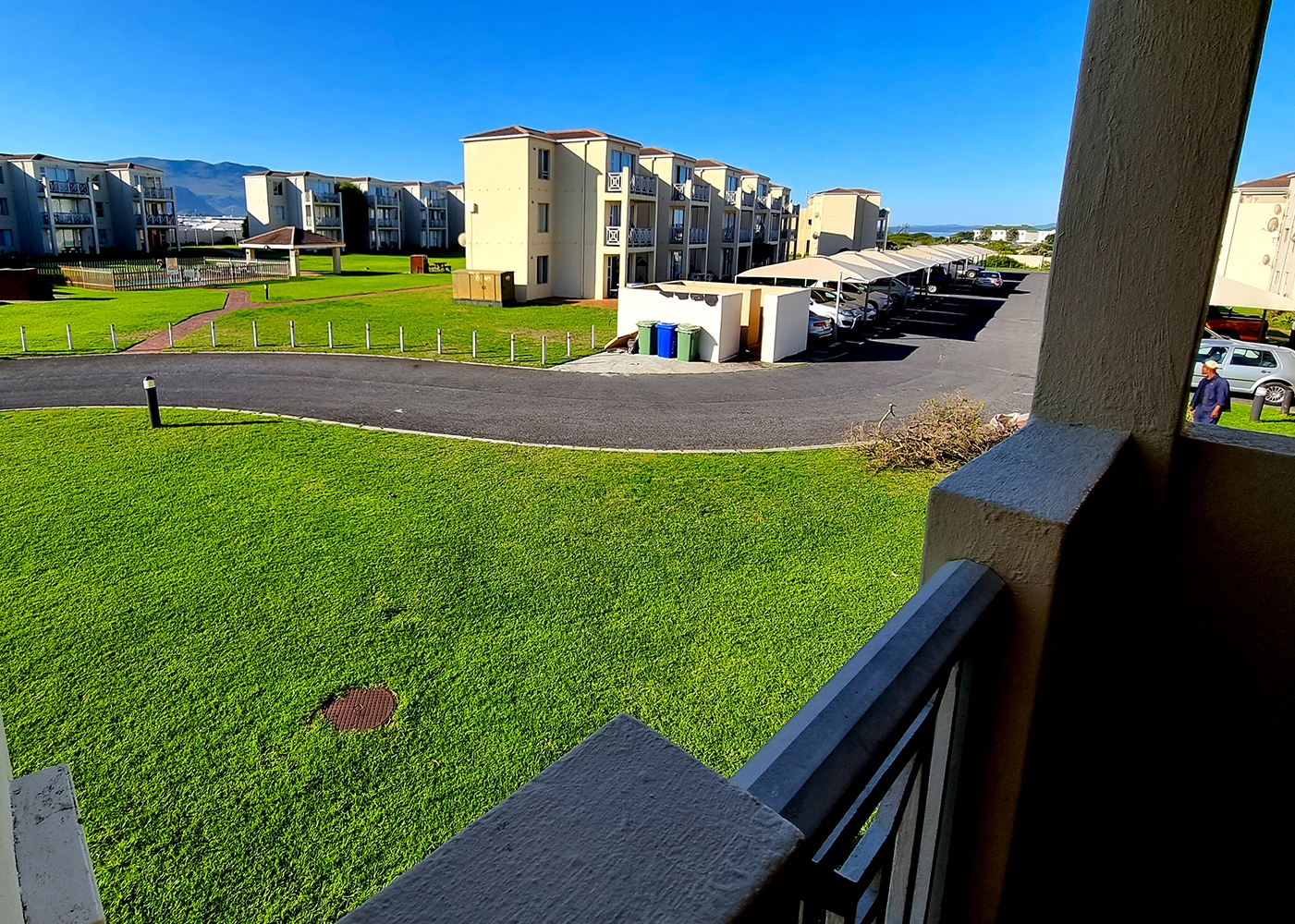 2 Bedroom Apartment / Flat For Sale in Hermanus Beach Club RE/MAX™ of