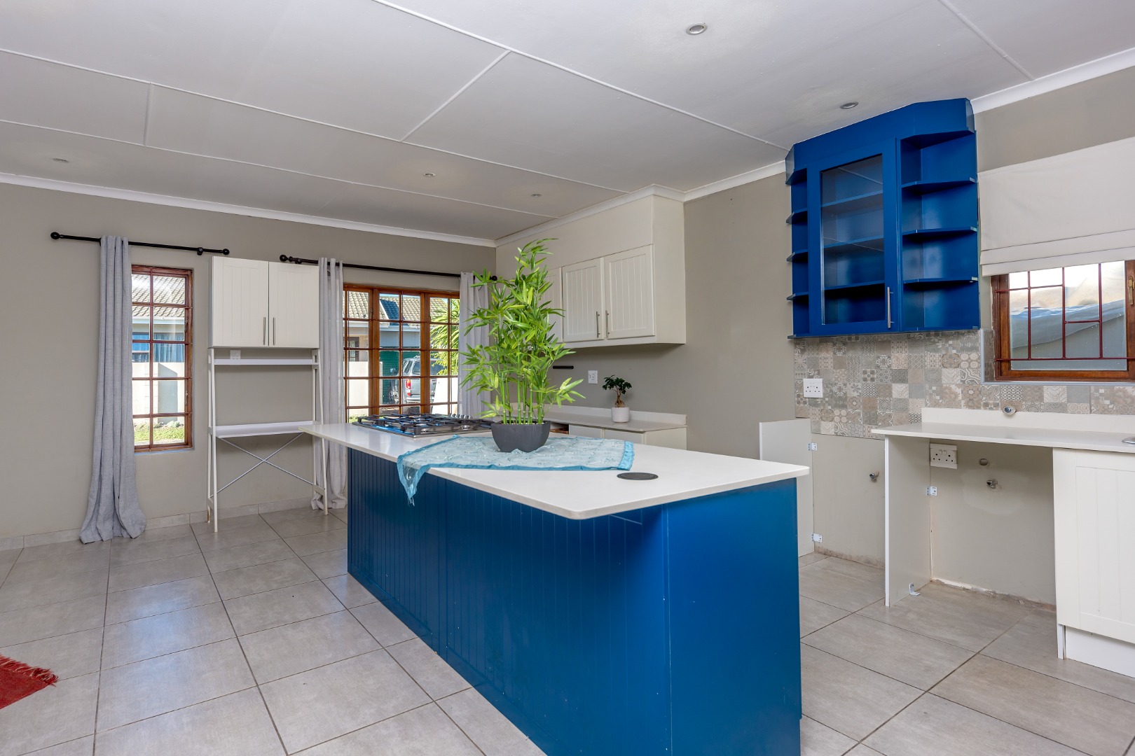 3 Bedroom House For Sale in King Park RE/MAX™ of Southern Africa