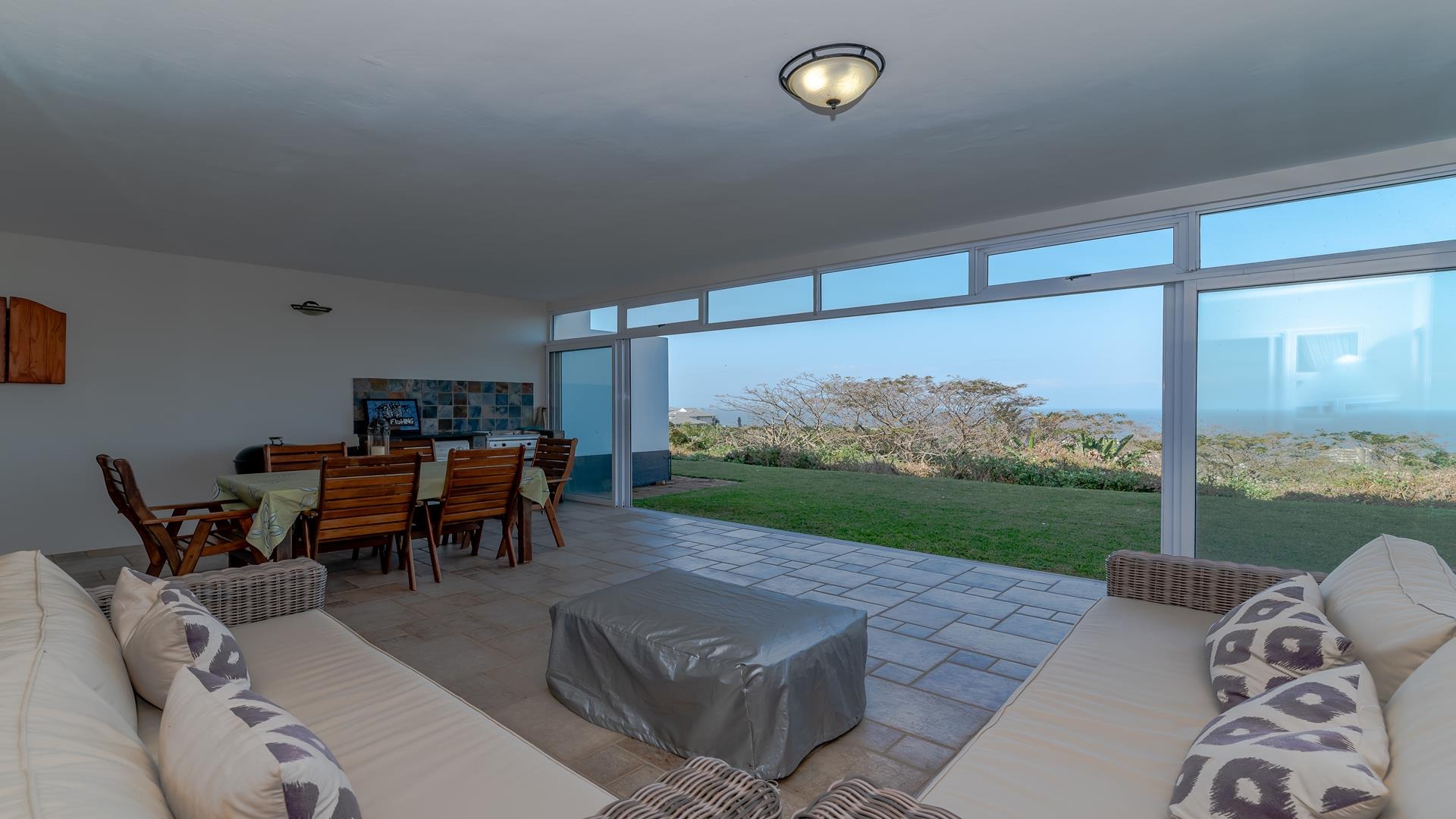 3 Bedroom Apartment / Flat For Sale in Ballito Central RE/MAX™ of