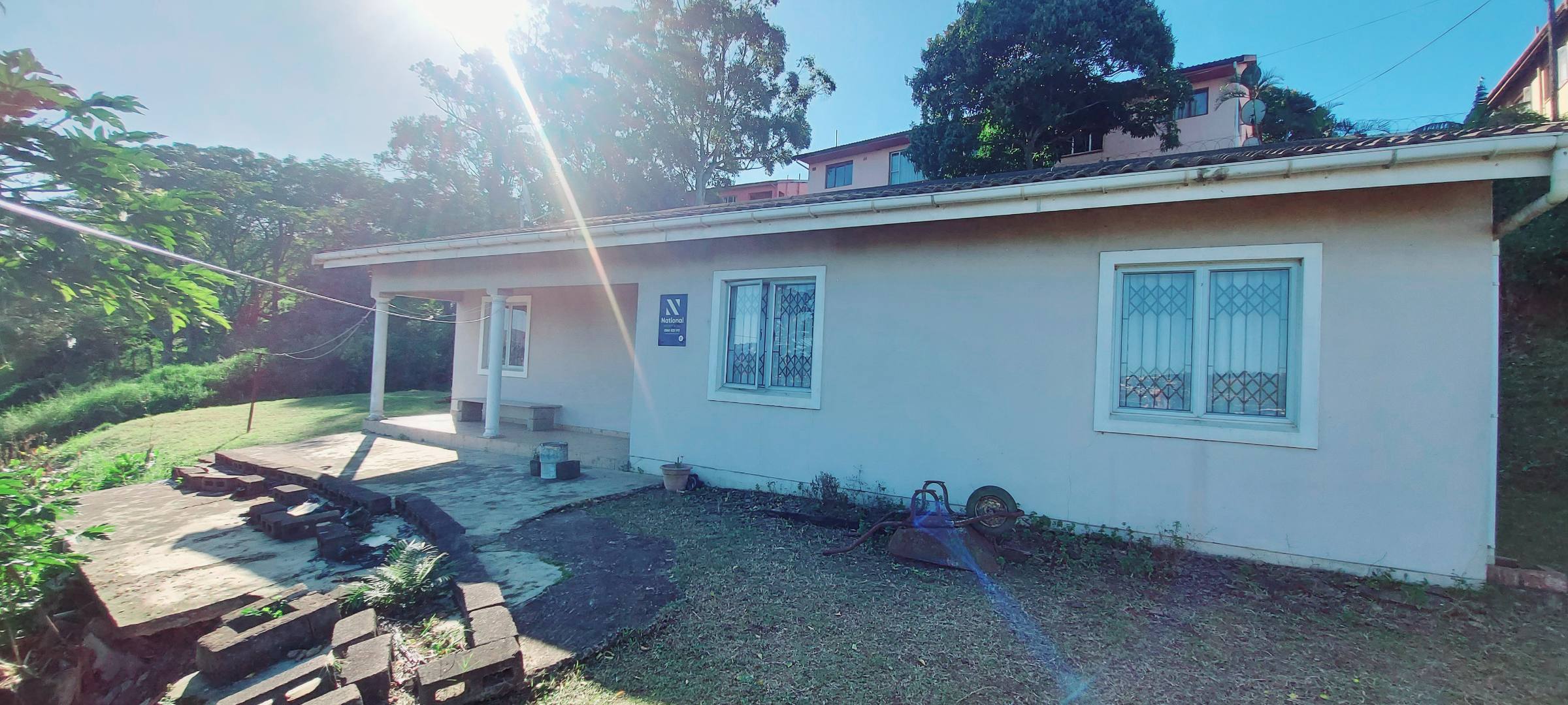 3 Bedroom House For Sale in Sea Cow Lake RE/MAX™ of Southern Africa