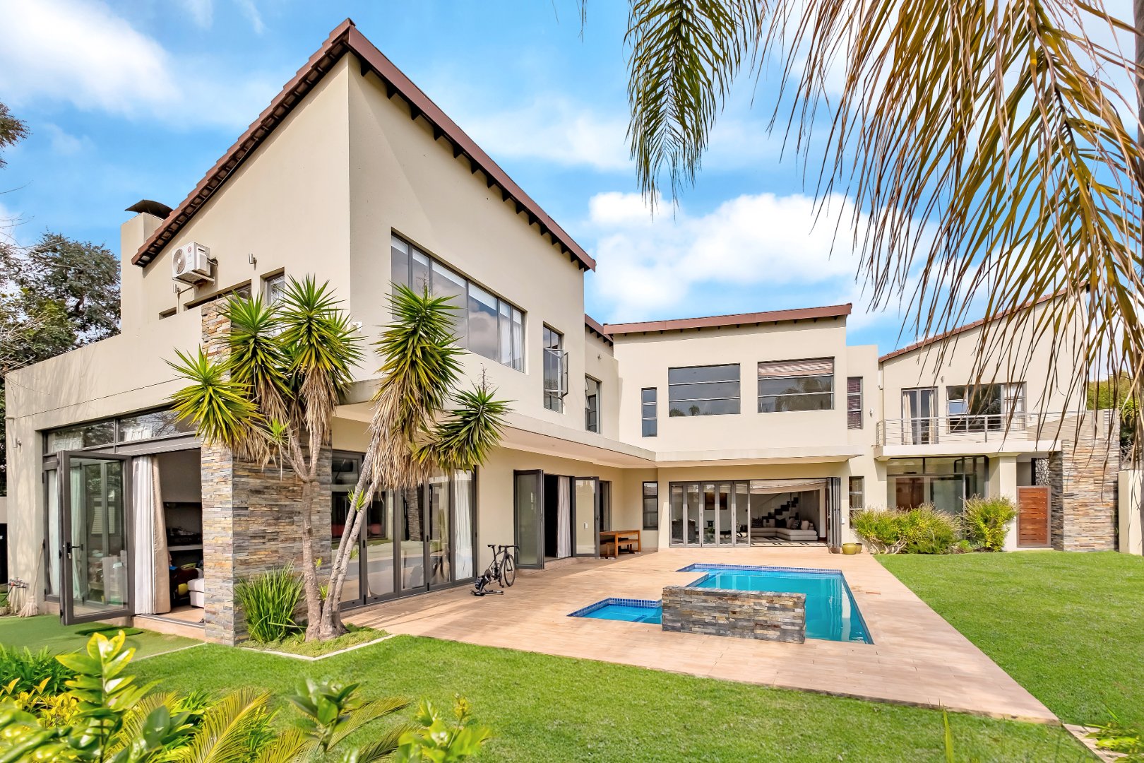 Property and houses for sale in Sandown, Sandton RE/MAX™