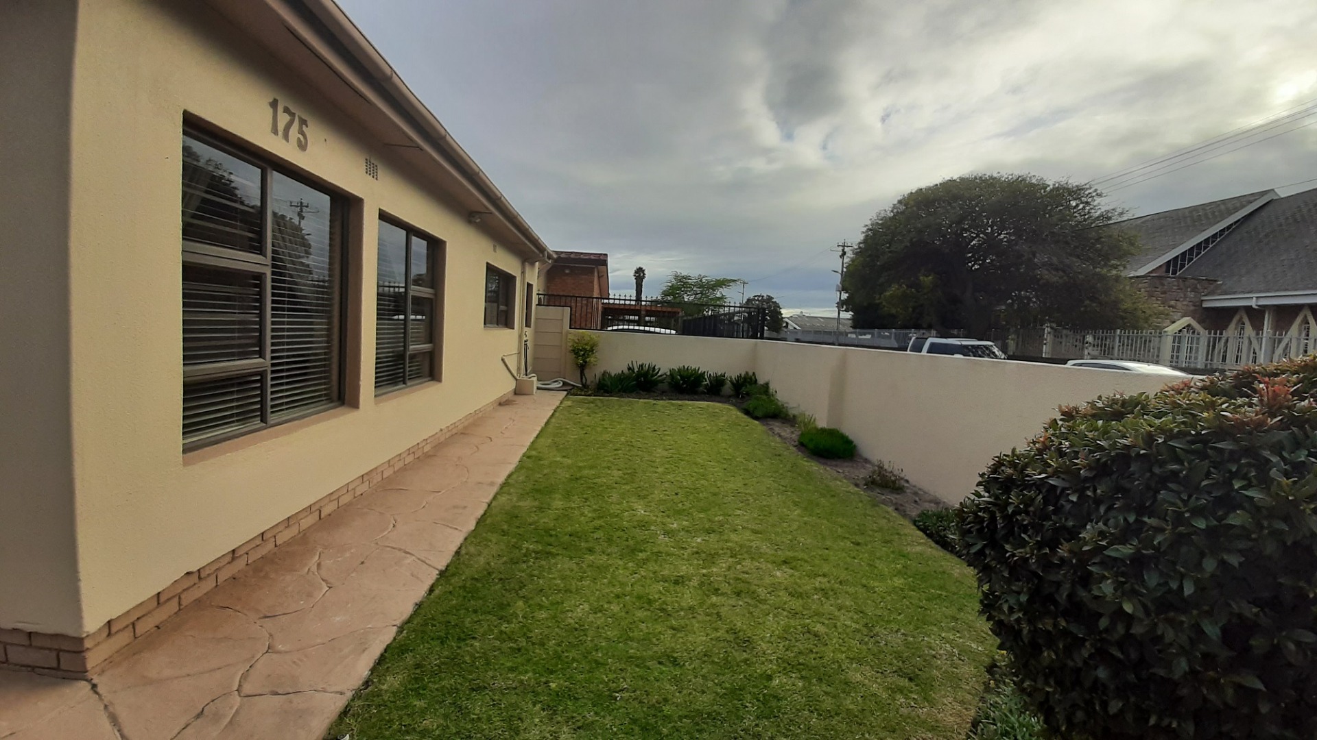 4 Bedroom House For Sale in Goodwood Park RE/MAX™ of Southern Africa