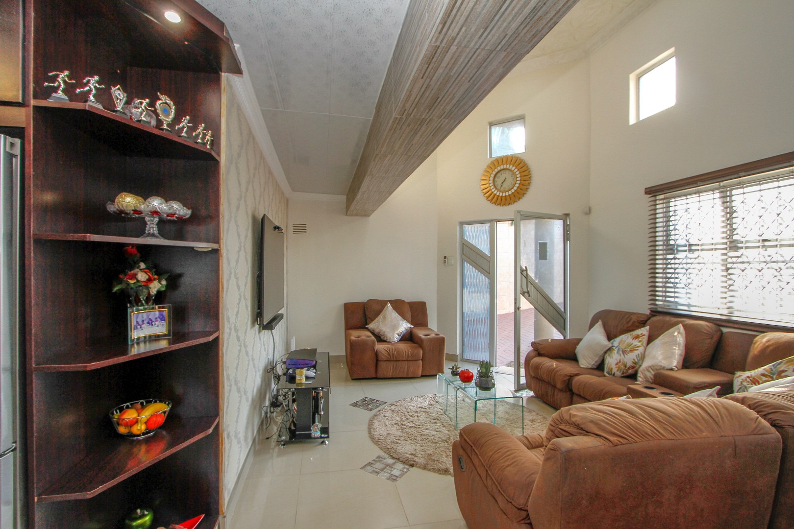 3 Bedroom House For Sale in Woodview RE/MAX™ of Southern Africa