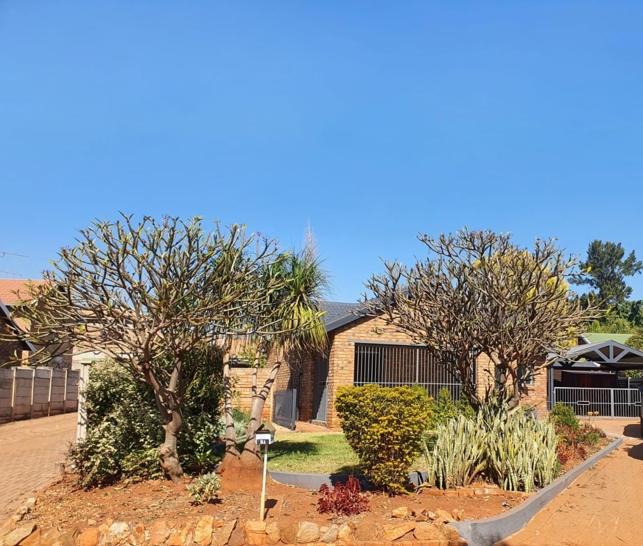 Property and houses for sale in Theresapark, Akasia RE/MAX™