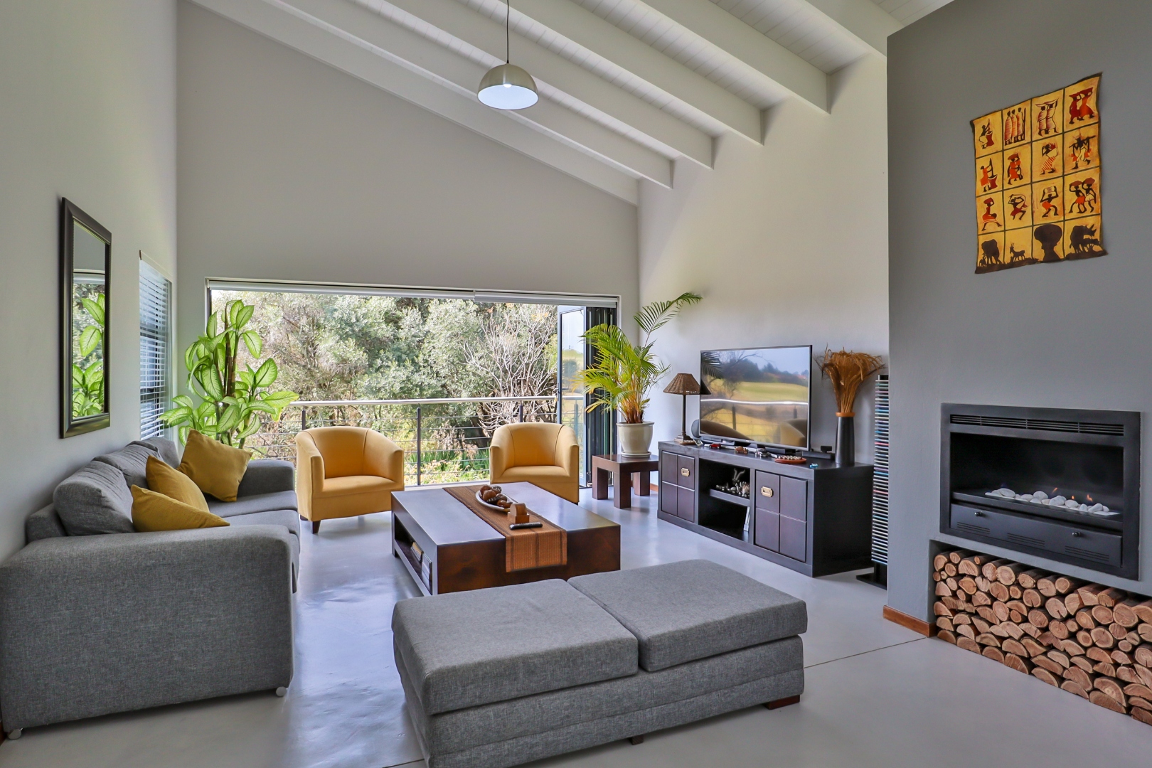 3 Bedroom House For Sale in Jackal Creek Golf Estate RE/MAX™ of