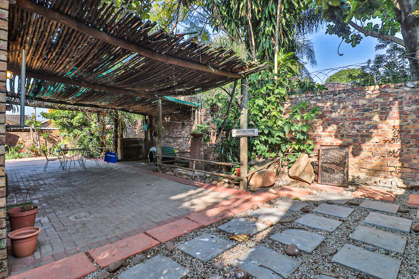 2 Bedroom House For Sale In West Acres Ext 13 RE MAX Of Southern Africa