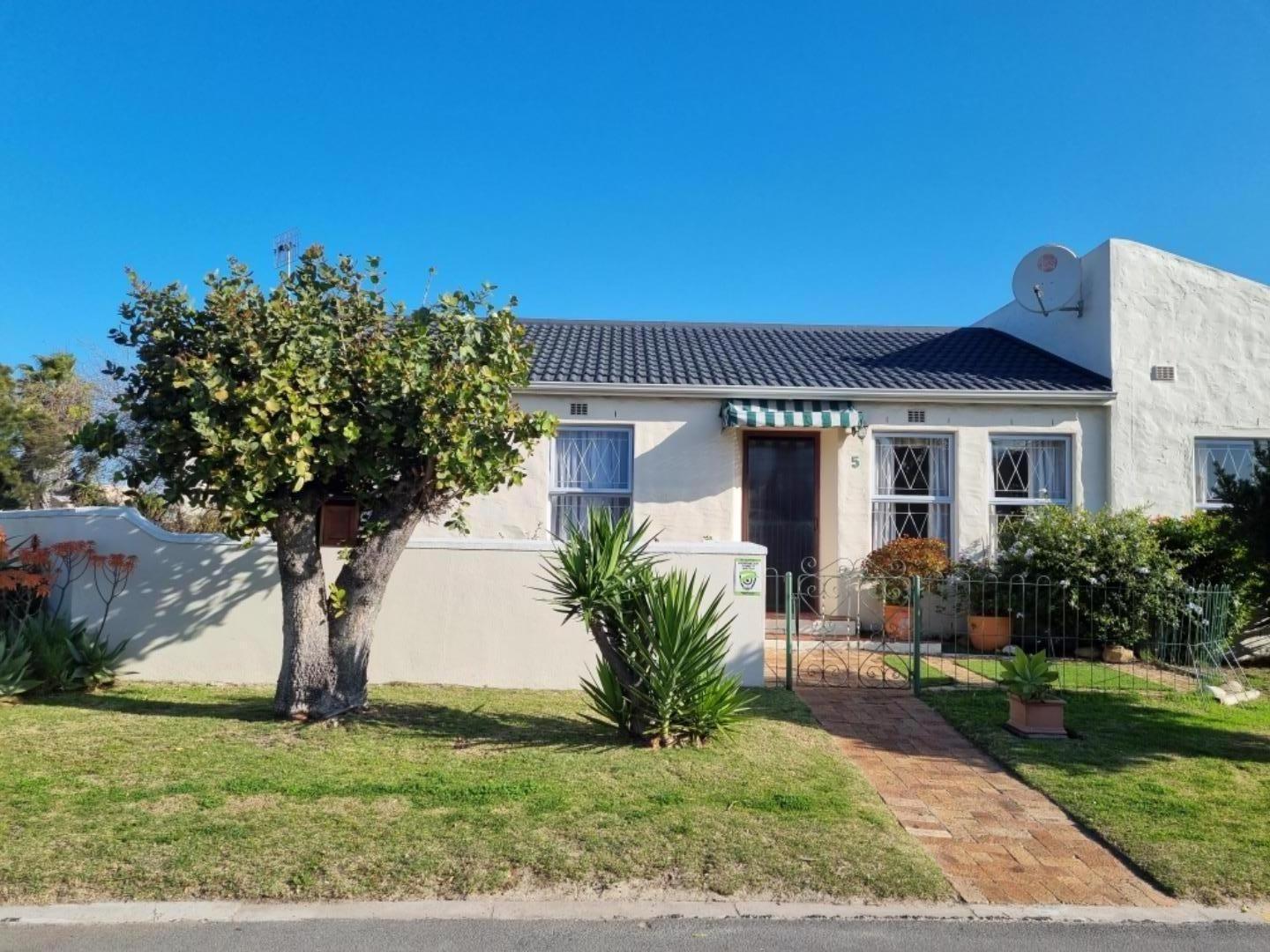 Property for sale in Edgemead RE/MAX™ of Southern Africa