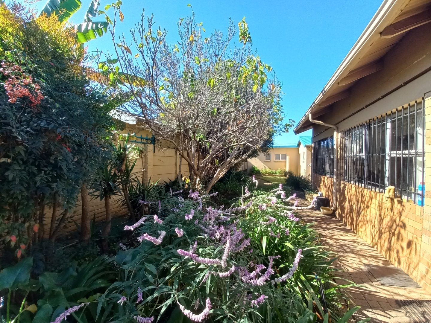 4 Bedroom House For Sale in Orkney RE/MAX™ of Southern Africa