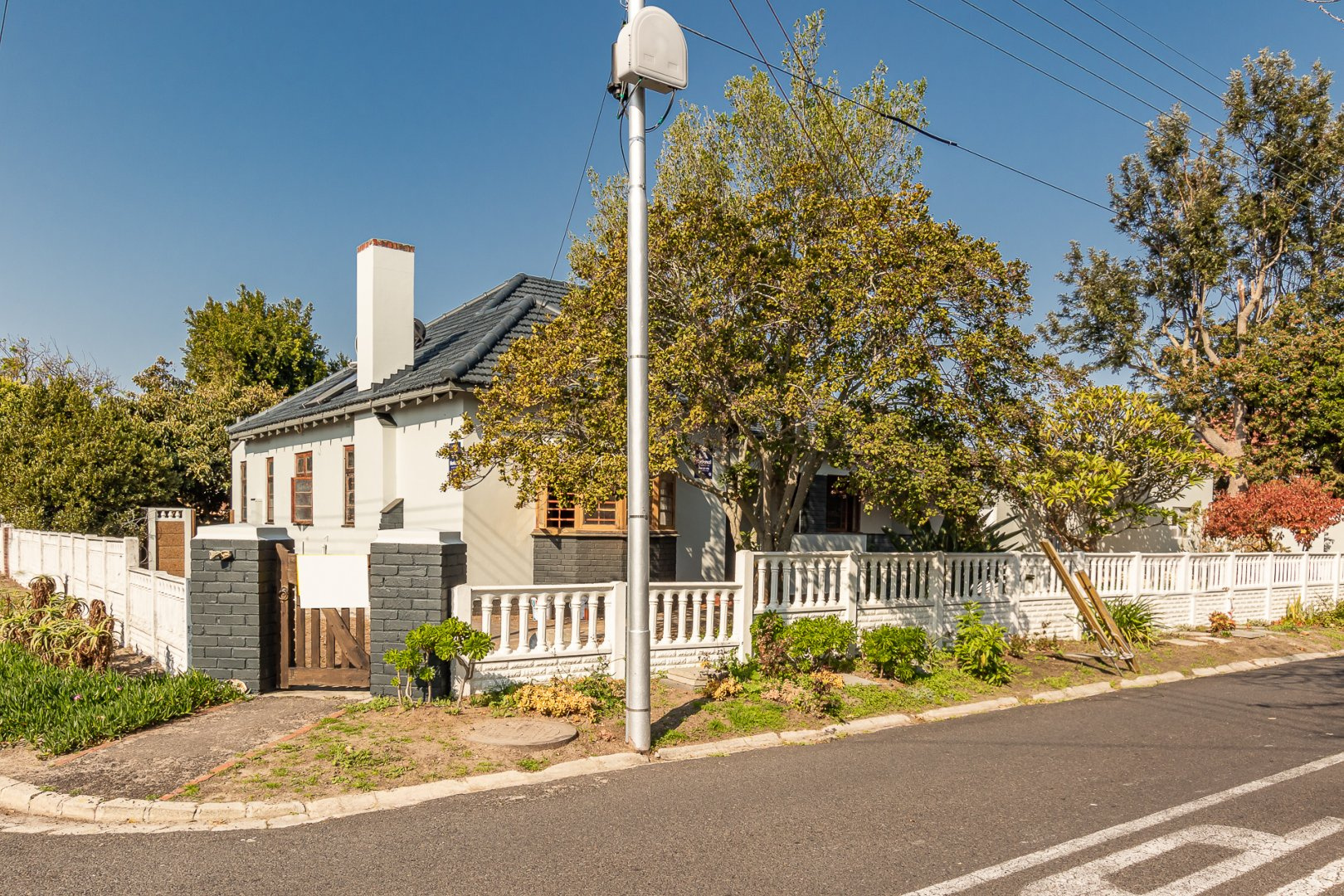 2 Bedroom House For Sale in Plumstead RE/MAX™ of Southern Africa