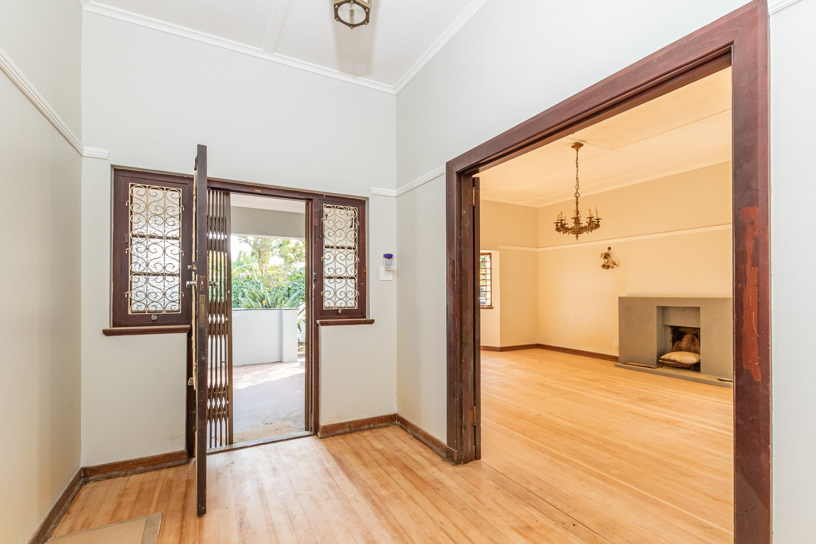 2 Bedroom House For Sale in Plumstead RE/MAX™ of Southern Africa