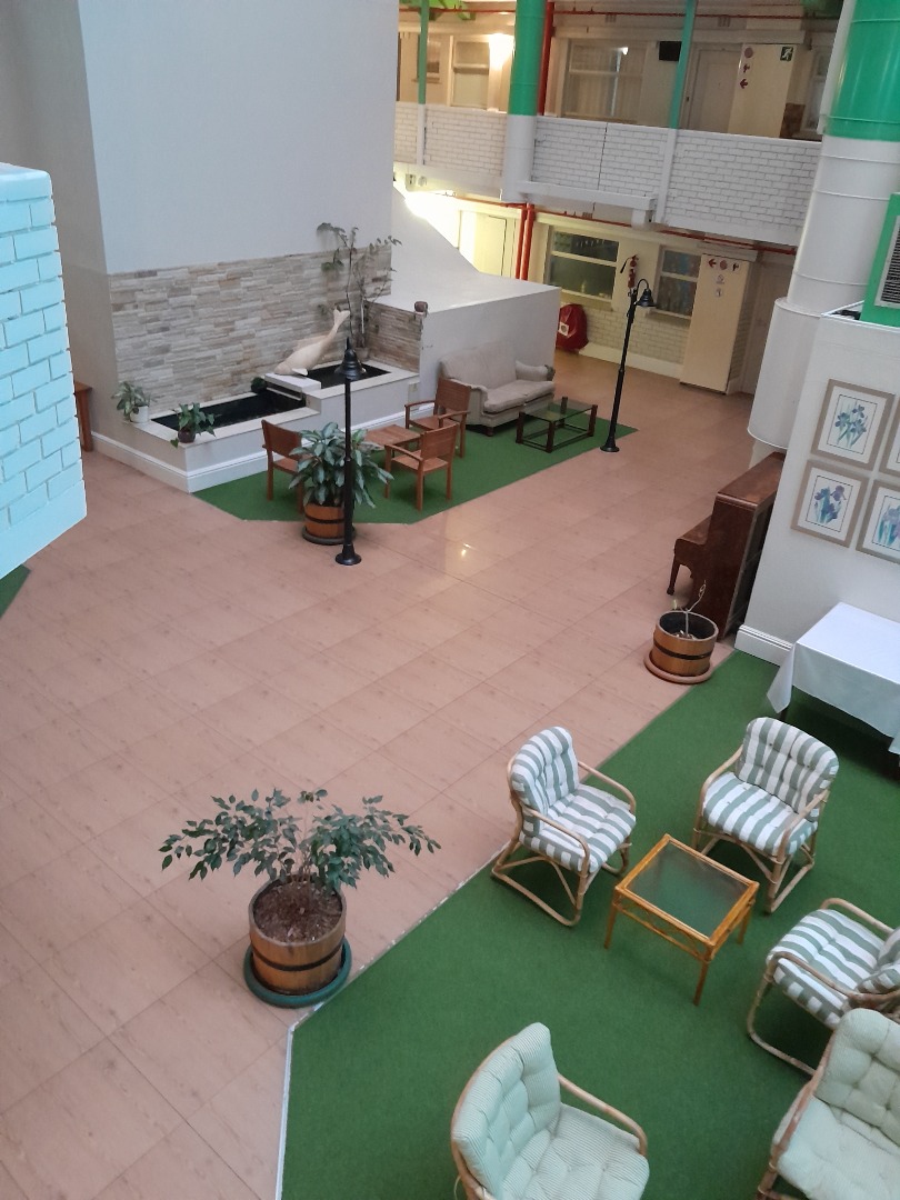 1 Bedroom Apartment / Flat For Sale in Mouille Point RE/MAX™ of